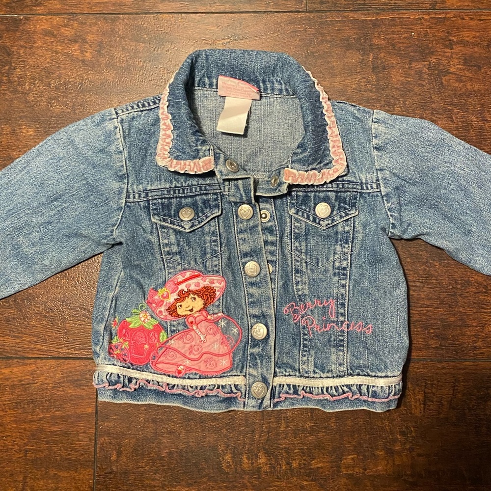 Strawberry shortcake vintage 2005 denim jacket 18-24m.